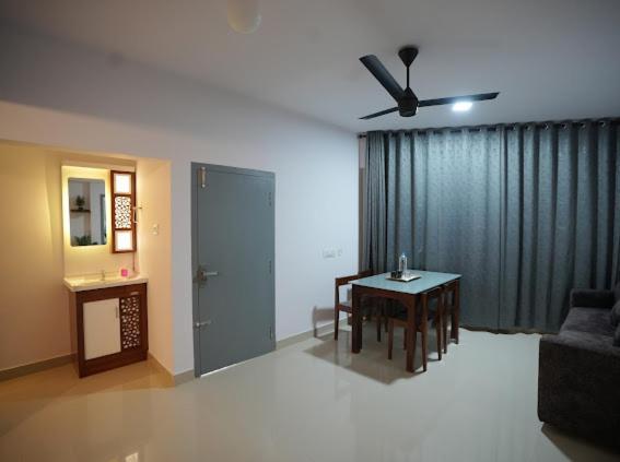 Hotel Le Marina Residency Calicut Eksteriør billede